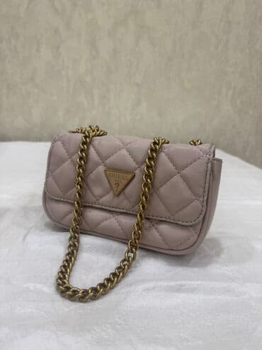 Çiyin çantası, Guess, İşlənmiş