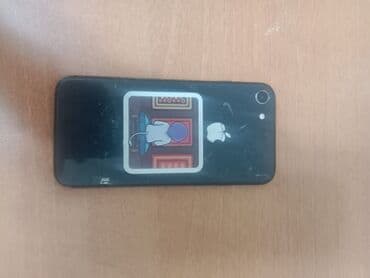iphone 8 qiymeti irşad: IPhone 8, Qara, Qırıq — 4
