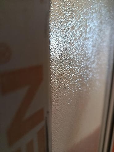 plastik baklar: İkiqat şüşə paketi Plastik pəncərə, Еni: 1 sm, Uzunluğu: 1 sm — 2