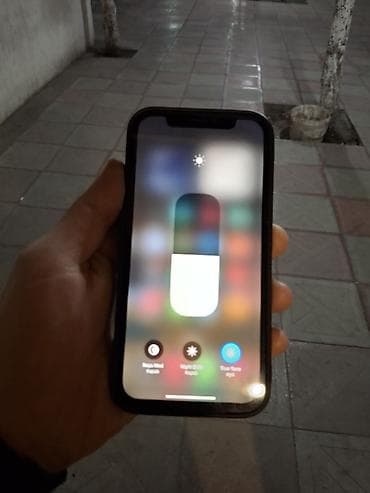 quba telfonlar: IPhone 12, Qara, Face ID — 3