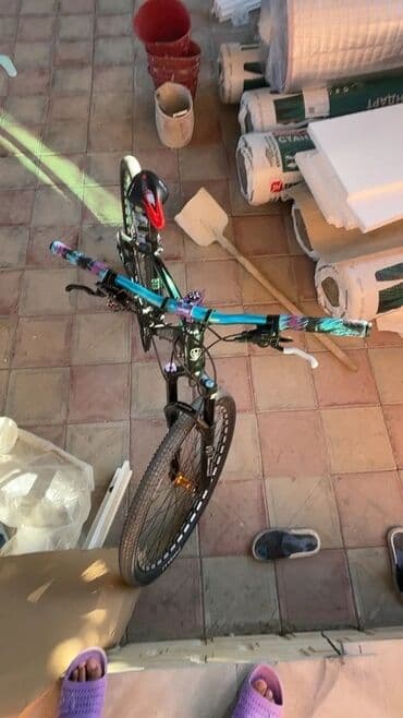 электронный велосипед: Velosiped – MTB tipli - Çərçivə: Alüminium ərintisi, mat qara rəngdə — 9