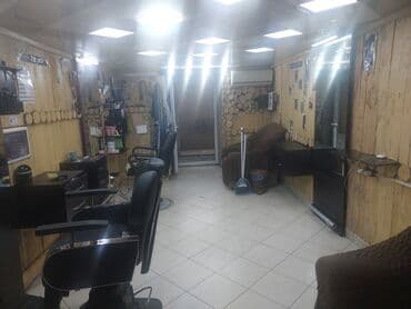 fen turbo: Kişi salonu – tam təchizatlı işlək bərbərxana interyeri - Taxta — 1