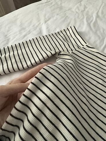 Donlar: Pull&Bear qadın bluzası - Model: Uzunqollu, çiyinləri — 2