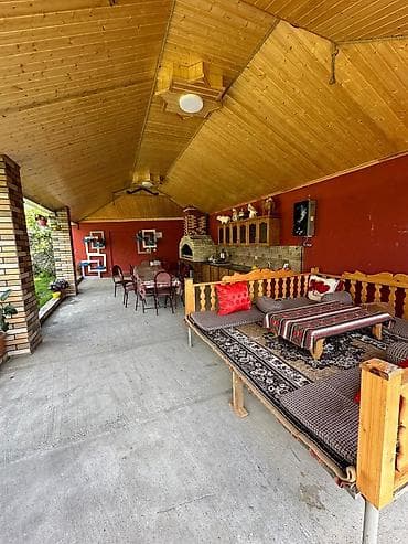 400 kv. m, 4 otaqlı, Hovuzlu