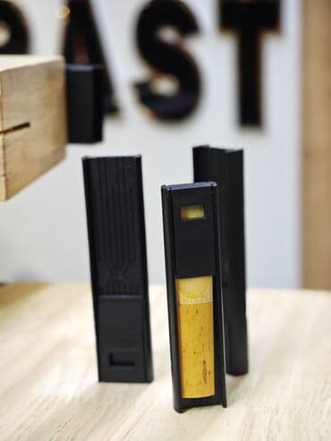 Klarnet ve saksafon qamis tros qabi Klarnet trosu Klarnet qamisi