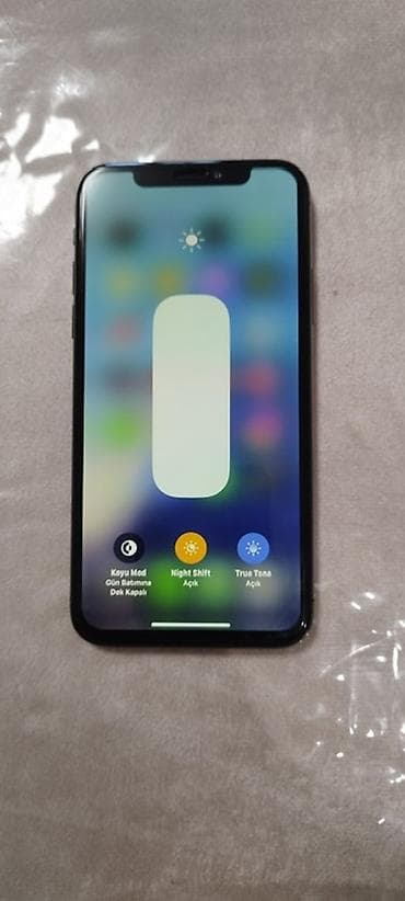 telefon kabrolari: IPhone Xs, 256 GB, Qara — 5