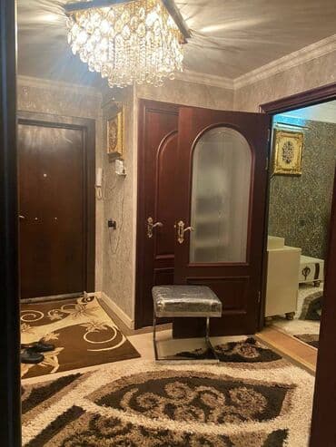 7 ci mikrorayon yeni tikili: Gənclik metrosuna yaxin Ayna sultanova heykəlinə yaxin 9 mertebeli — 9