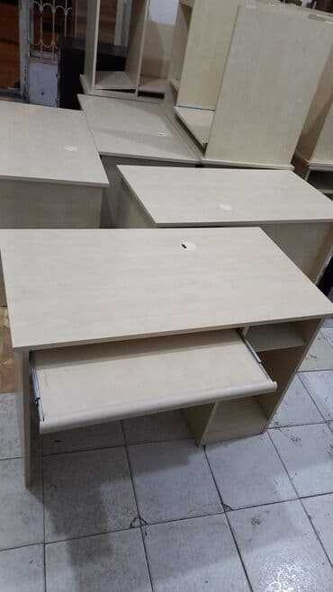 sinif jurnali pdf: Kompüter masası, Yeni, Açılmayan, Laminat, Dördbucaq masa — 1