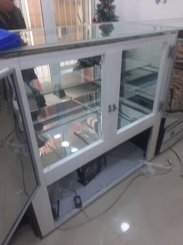 Volkswagen: Şüşə vitrin soyuducu – mağaza, kafe və şirniyyat evləri üçün - Tip — 2