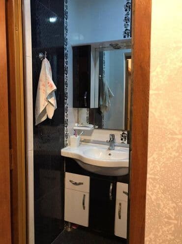 ucuz evler xirdalanda: Bakı, 4 otaqlı, Köhnə tikili, m. Xalqlar Dostluğu, 120 kv. m — 12