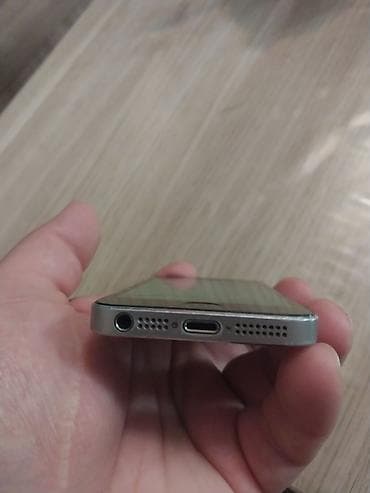 iphone хs: IPhone 5s, 16 GB, Qızılı, Barmaq izi — 6