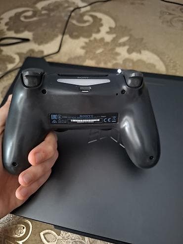 Sony DualShock4 a class 2 aydı alınıb çox az işlenib cızığı bele yoxdu — 2