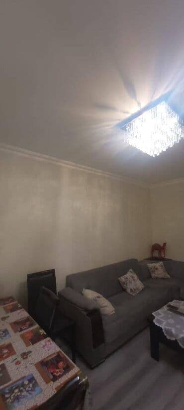 yeni gunəşlidə 1 otaqlı evlər: Binəqədi rayonu,7 mkr,Ankara şadlıq sarayının yanında,5 mərtəbəli — 10