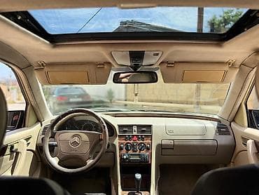 bmw 528 1996: Mercedes-Benz C 230: 2.3 l | 1999 il Sedan — 9