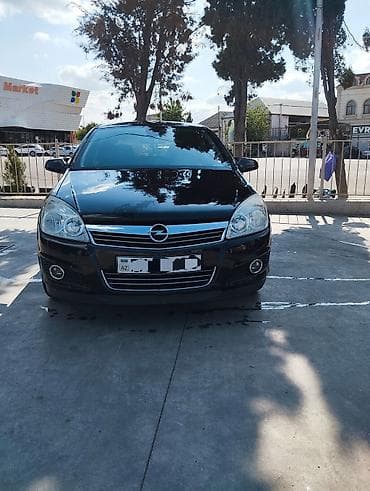 27 5: Opel Astra: 1.3 l | 2009 il 267000 km Hetçbek — 3