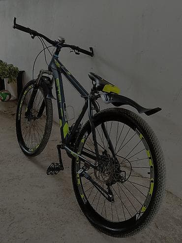 Salam.Velo yeni kimidir 21 skorus hərşeyi işləkdir problemi yoxdur