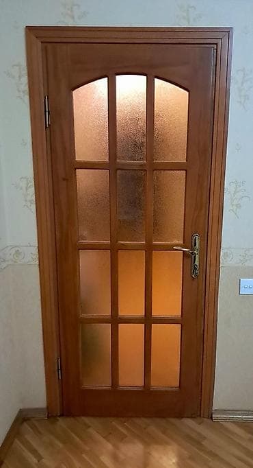 temiz taxta: İç məkan qapısı – taxta karkaslı, şüşəli dizayn 3.ədədi - Material — 1