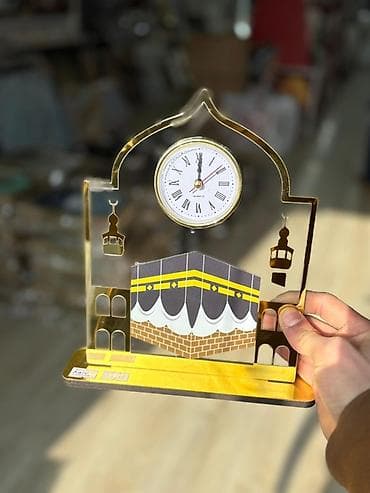 Картины и портреты: Настольные часы, Электронные, С секундной стрелкой — 1