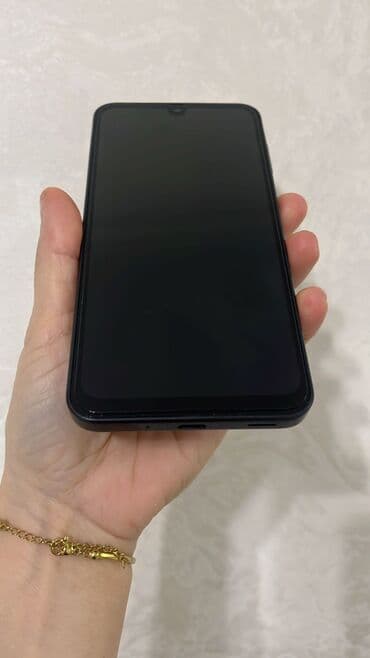 iphone 6 plus bu almaq: Samsung A16. Tel yeni alinib pul lazim oldugu ucun satilir.yaddaş 64 — 2