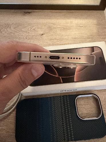 iphone telfon: IPhone 16 Pro, 128 GB — 4