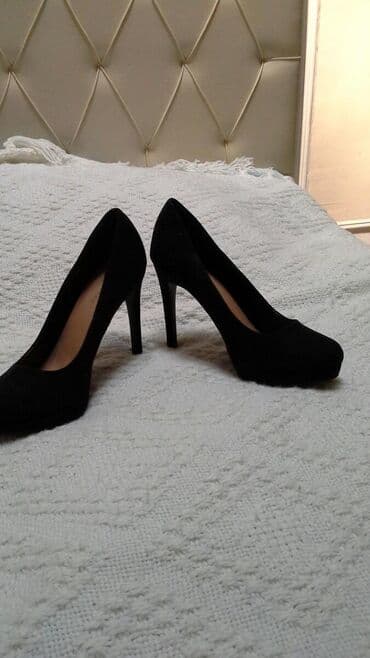 Tuflilər, Ölçü: 40, rəng - Qara, Yeni