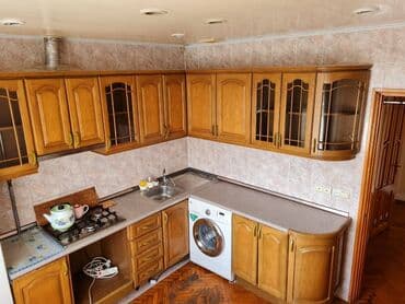 7 ci mikrorayon yeni tikili: Ailəyə verilir. Elmlər metrosundan 6 dəqiqəlik məsafədə yerləşir — 2