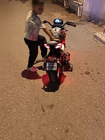 Uşaq üçün elektrik maşınları: Salam 3 gudur alinib bir defe surulub ele ondada cekilib cemi birdefe — 4