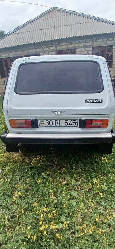 авто запчасти на опель: VAZ (LADA) 4x4 Niva: 0.6 l | 1986 il 156510 km Ofrouder/SUV — 2