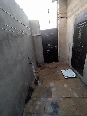 kapsul ev: KİRAYƏ VERİLİR ZABRATDA 3 otaq İSTİXANADA 3 DENE OĞLANA VERİLİR EV — 8