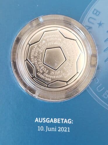 qizil onluq qiymeti 2022: Чемпионат Европы по футболу.Серебряная монета Аg925,диам.32,5 мм,вес — 1
