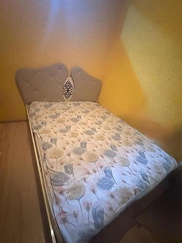 qapi dekoru: Yataq otağı mebel dəsti - Komplekt: 2 ədəd tumbalı çarpayı, sürüşkən — 4