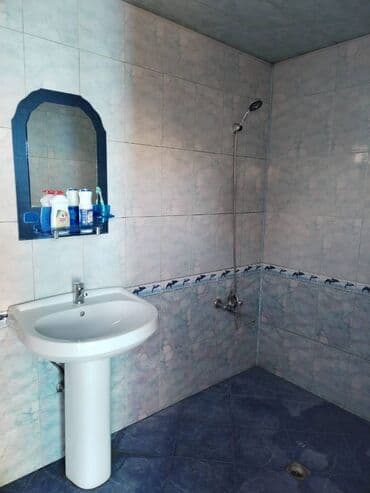 5 otaqlı evlər: 85 kv. m, 3 otaqlı, Kanalizasiya — 12