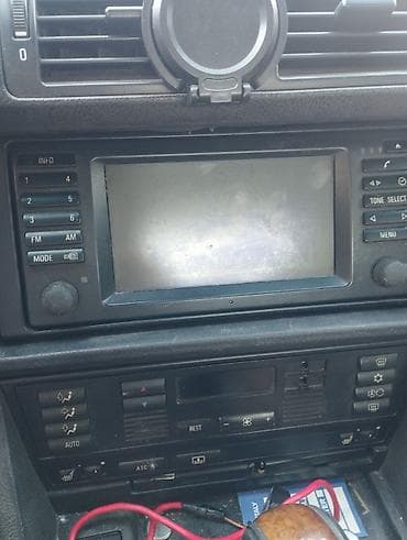 hyundai 2002 accent: BMW E39 üçün orijinal multimedya/naviqasiya başlığı və idarəetmə — 1