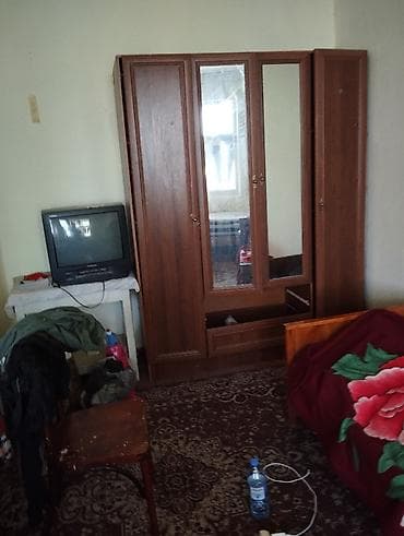 upd ev: 1 otaqlı mənzil Ayna Sultanova heykəli min arxasında kirayə verilir — 8