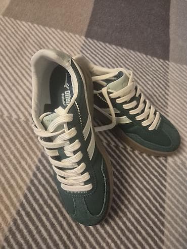 krasovka: Məhsul: Retro tərzli idman ayaqqabısı. Yeni - Brend üslubu: Klassik — 2