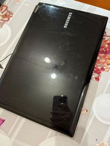 samsung notebooklar: Samsung noutbuk - Seriya: Samsung RC530 (etiketlərdə görünür) - — 5