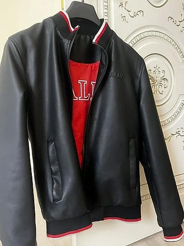 giyim: BALLY kişi gödəkçəsi baha almışam aşağı qiymətə satıram. L razmerdi — 1