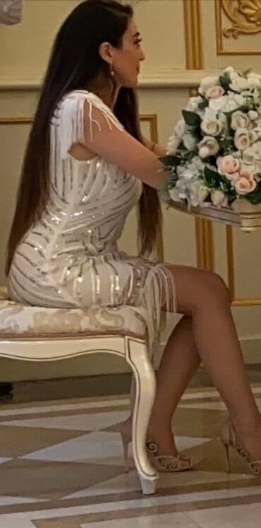 Jiletlər: Ziyafət donu, Midi, Calvin Klein, M — 1