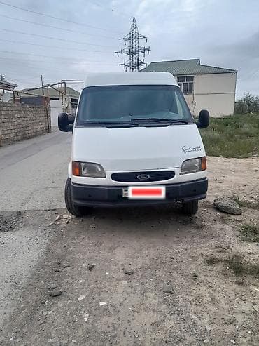Ford Transit: 2.5 l | 1998 il 220000 km