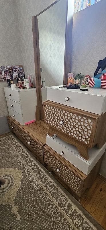 Диваны: 2 односпальные кровати, Шкаф, Комод, Трюмо, Беларусь, Б/у — 3