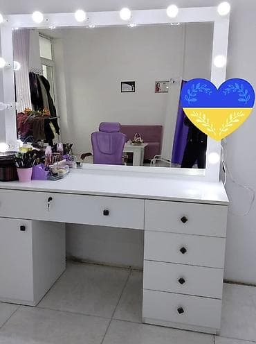 мебель для салона: Güzgülü visaj masası və salon kresloları dəsti - Böyük ölçülü, işıqlı — 1