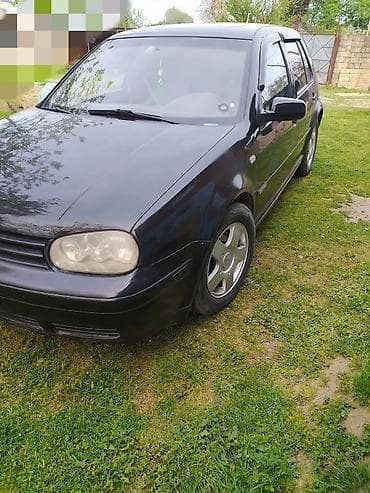 Volkswagen Golf: 2 l | 1999 il Hetçbek