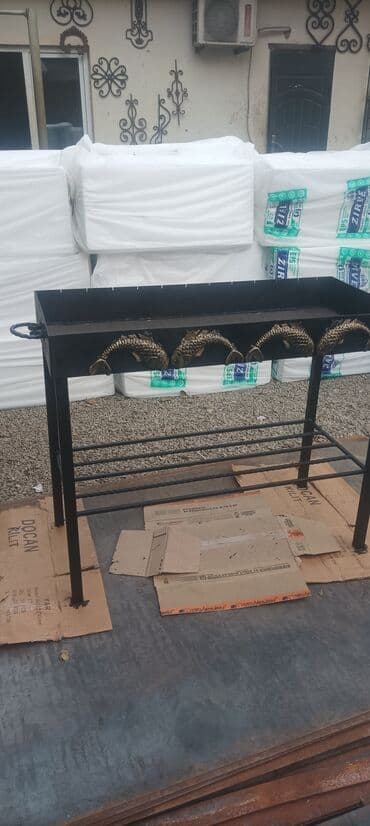 Mangal – metal konstruksiyalı, ayaqlı model - Material: qalın