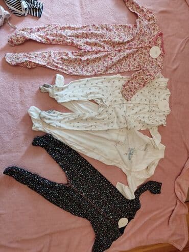 детская пижама кигуруми: Uşaq üçün uzunqol, ayaqlı pijama/sleeper dəsti. Uzunqollarin her biri — 5