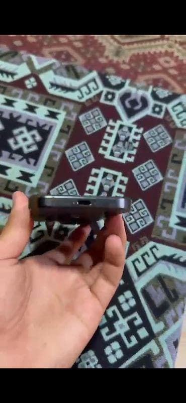 internet mini modem: IPhone 15 Pro, 256 GB, Graphite, Qırıq — 3