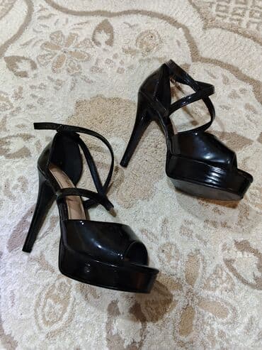 босоножки 27 размера: Размер: 40, цвет - Черный, Б/у — 2