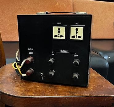 Потолок: Б/у, Домашний, Однофазный, Стабилизатор напряжения, 220/110 В, Нет кредита — 2