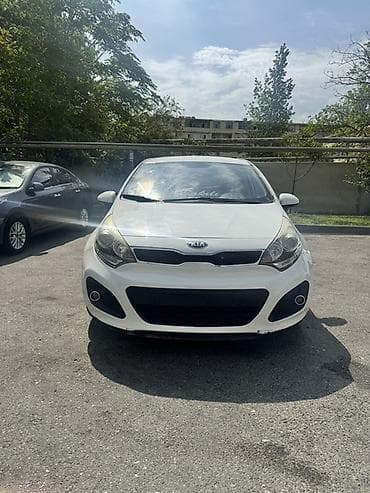 disk qapaqlari: Kia Rio: 1.1 l | 2014 il Hetçbek — 1