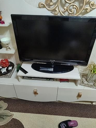 lg televizor: İşlənmiş Televizor Samsung LCD 32" Ünvandan götürmə — 2