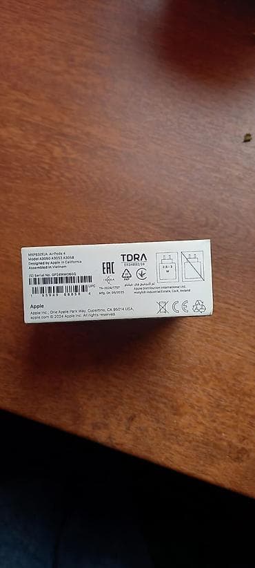 apple macbook air fiyat: Apple AirPods 4 (Model A3050/A3053/A3058) Xüsusiyyətlər: - Qulaqlıq — 2